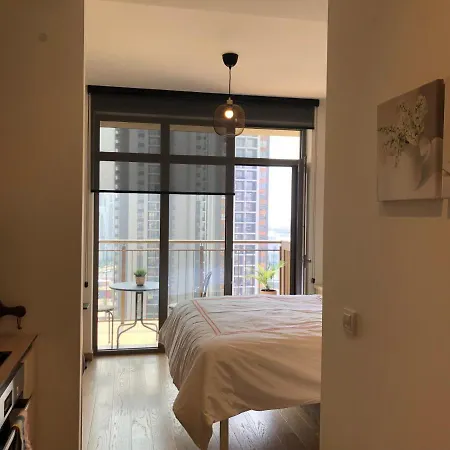 Apartman Cozy Waterfront With Bed