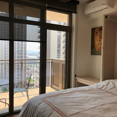 Cozy Waterfront With Bed *